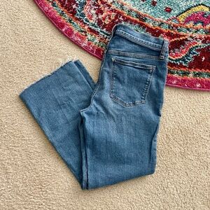 Madewell Mid-Rise Kick Out Crop Jeans